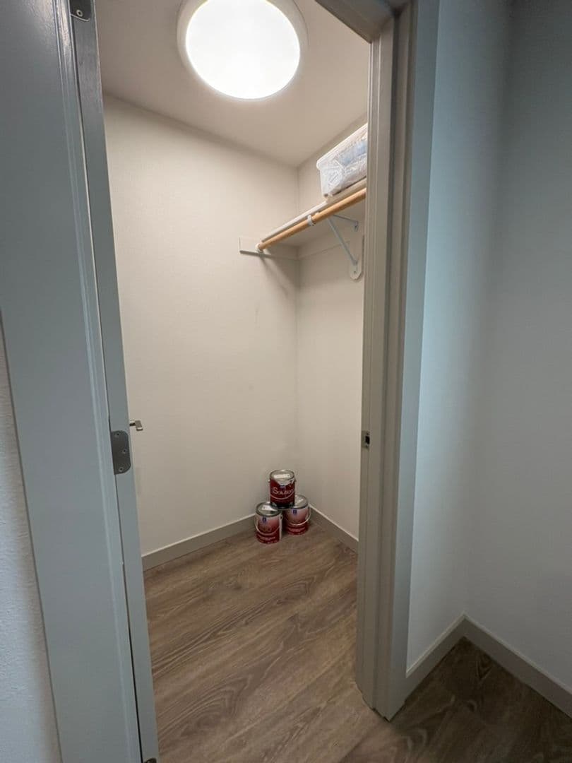 La Pine Apartment: 16488 Carter Ct.