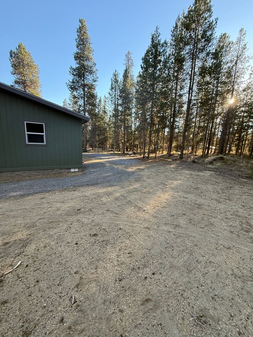 La Pine House: 53277 Big Timber Dr.