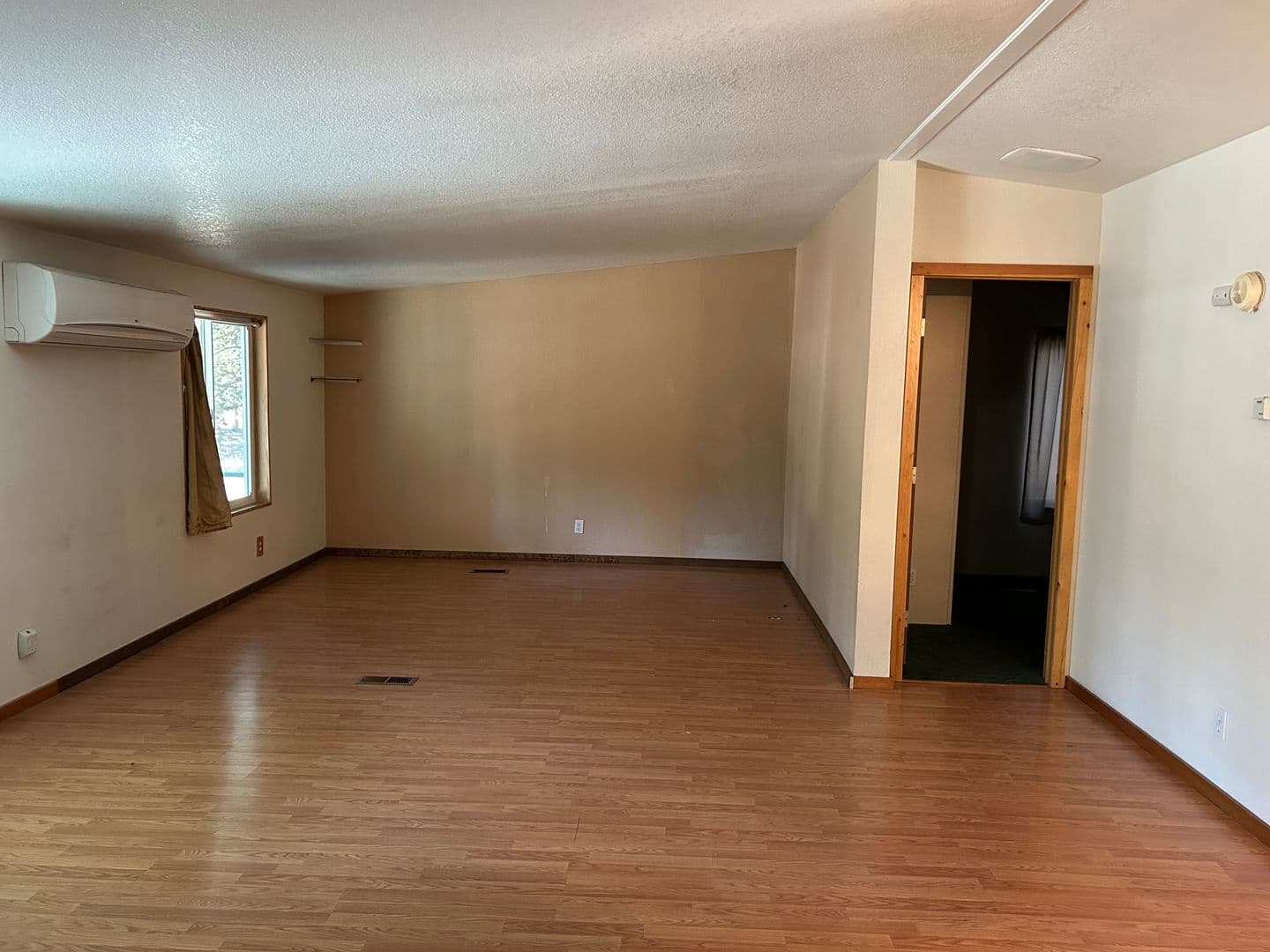 La Pine House: 52405 Antler Ln.