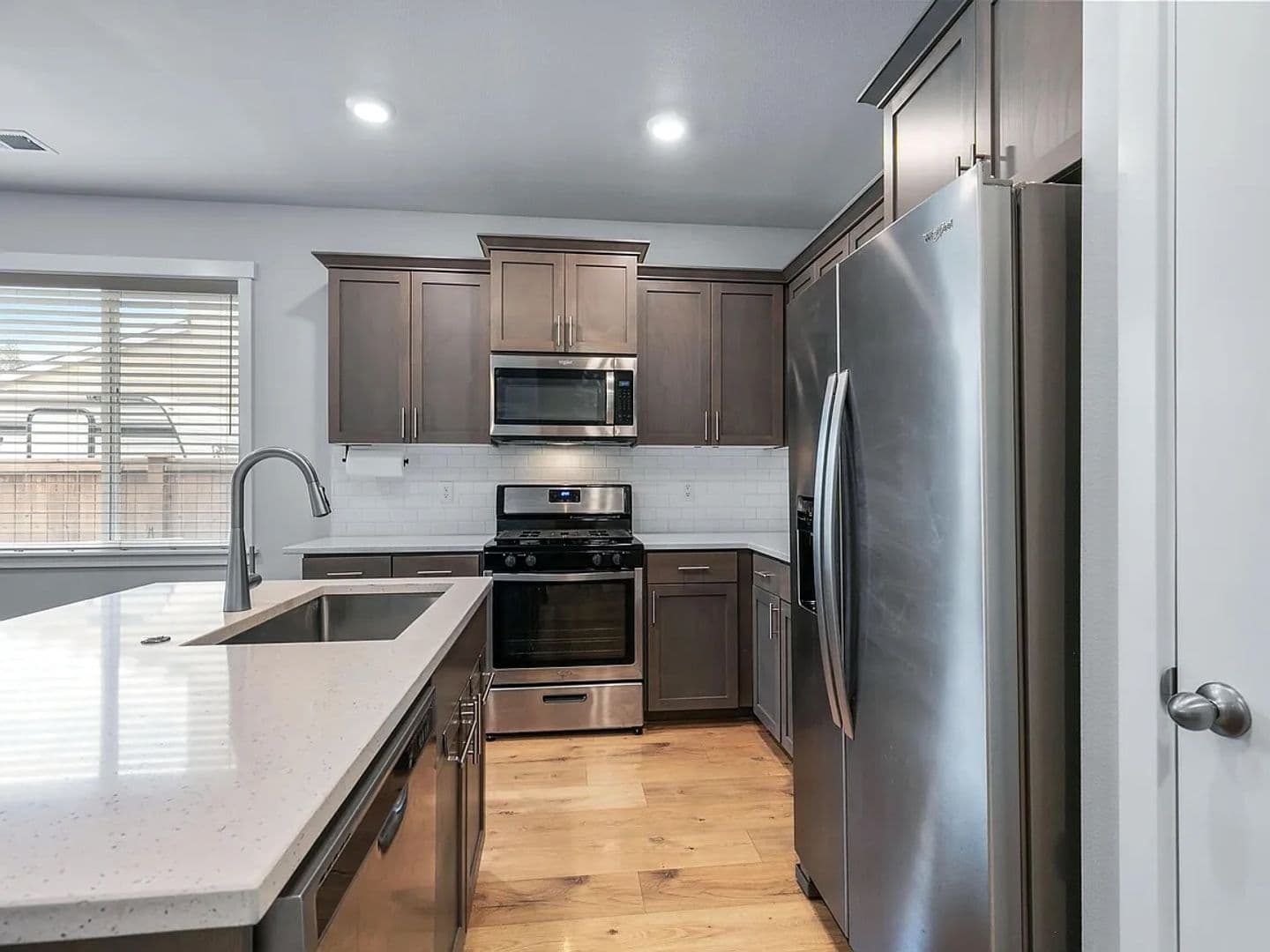 La Pine House: 16624 Pine Creek Dr.