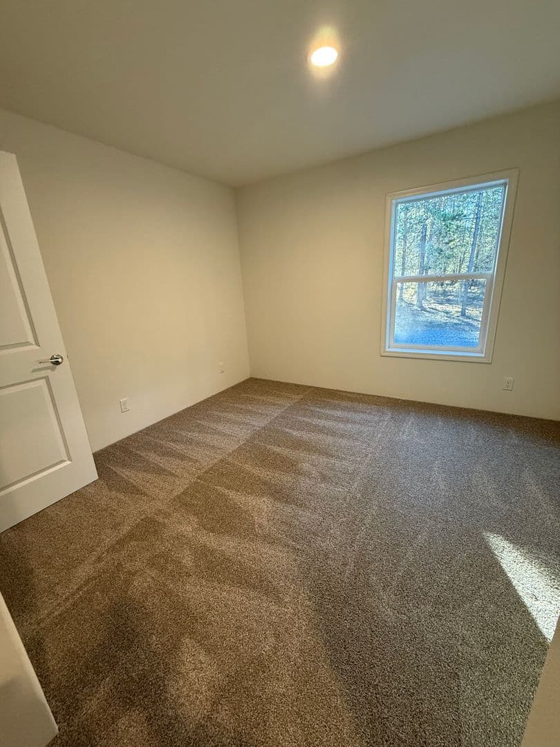 La Pine House: 53277 Big Timber Dr.