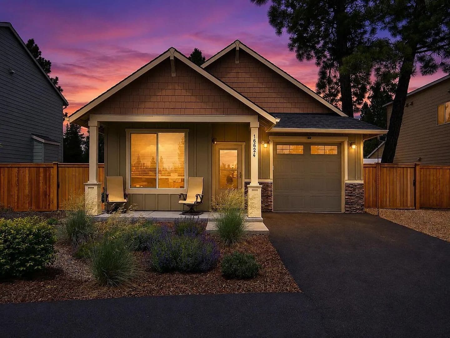 La Pine House: 16624 Pine Creek Dr.