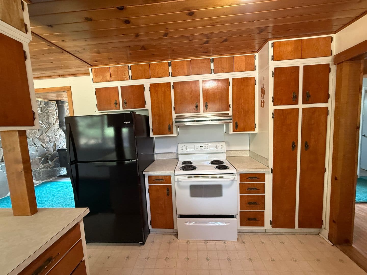 La Pine House: 149927 Midstate Rd