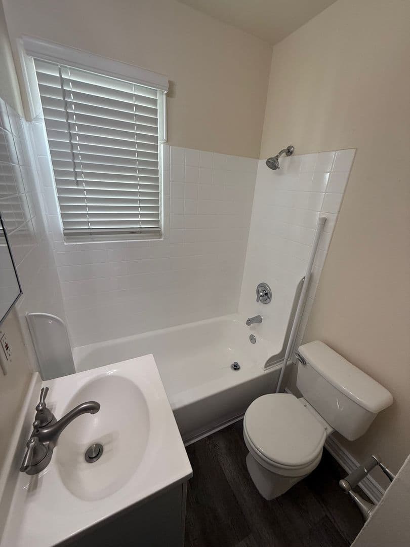 San Diego Apartment: 4053-55 Hamilton Street