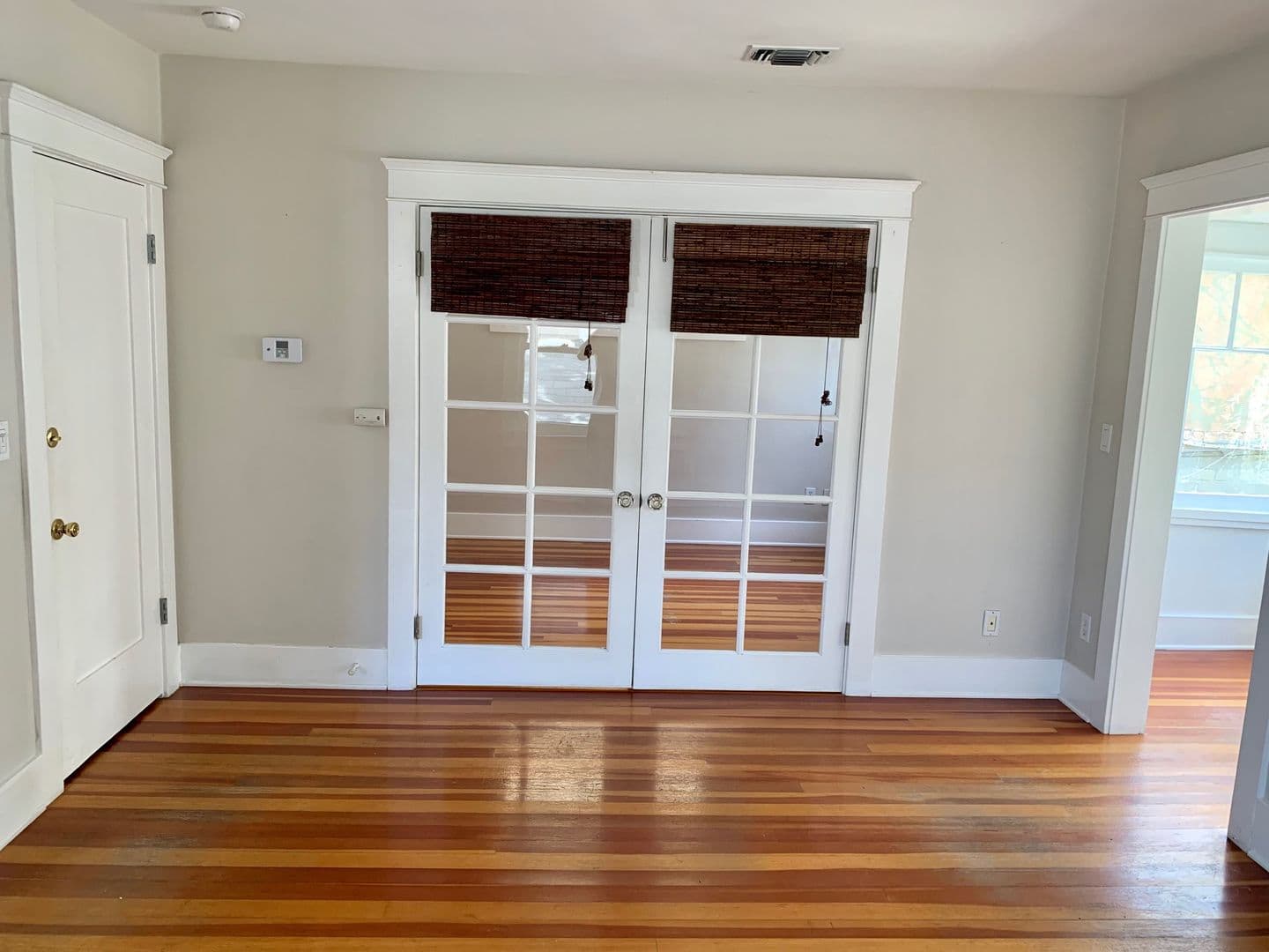 Venice Apartment: 205 Horizon Avenue