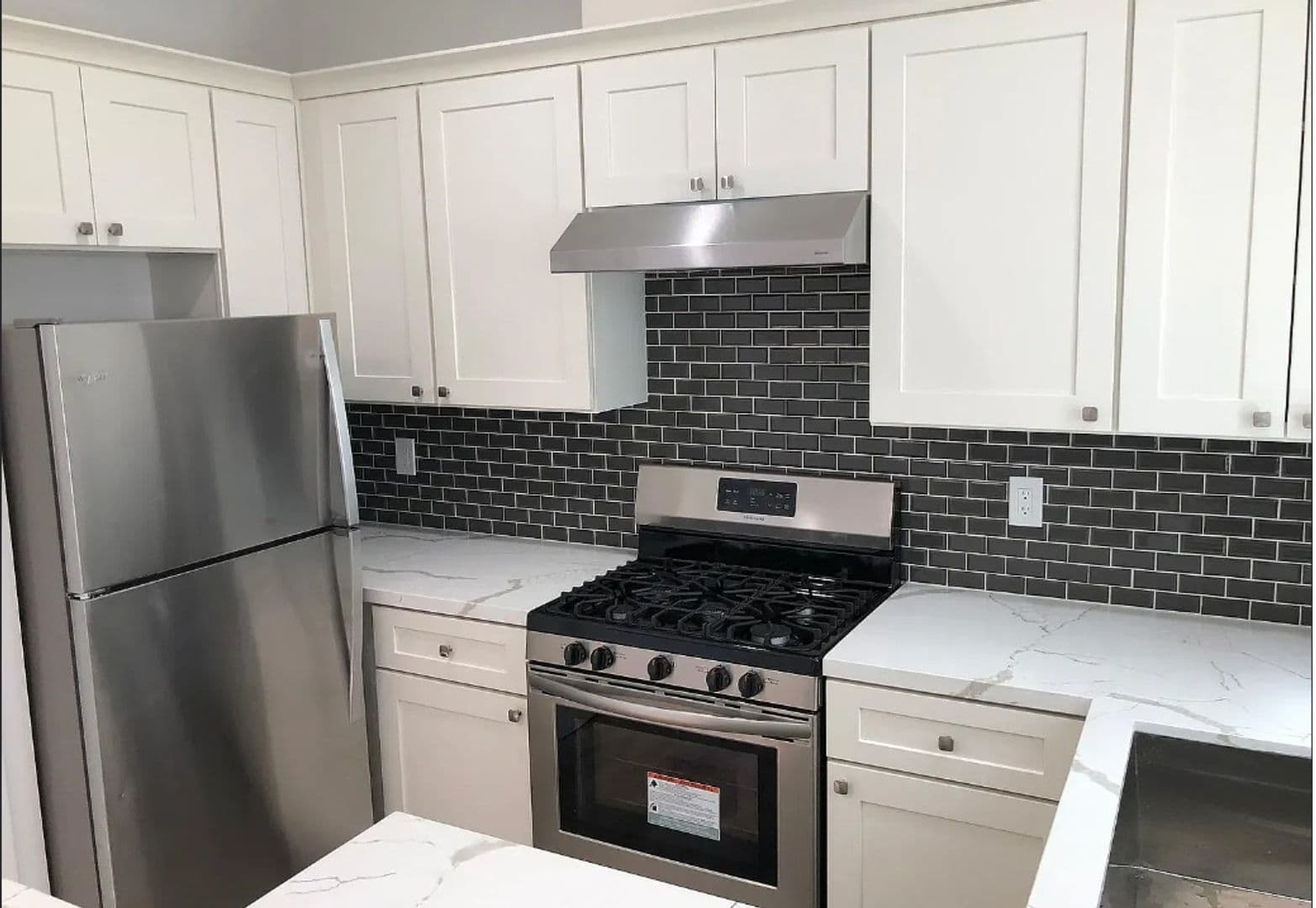 Los Angeles Apartment: 1517 W. 12th Place