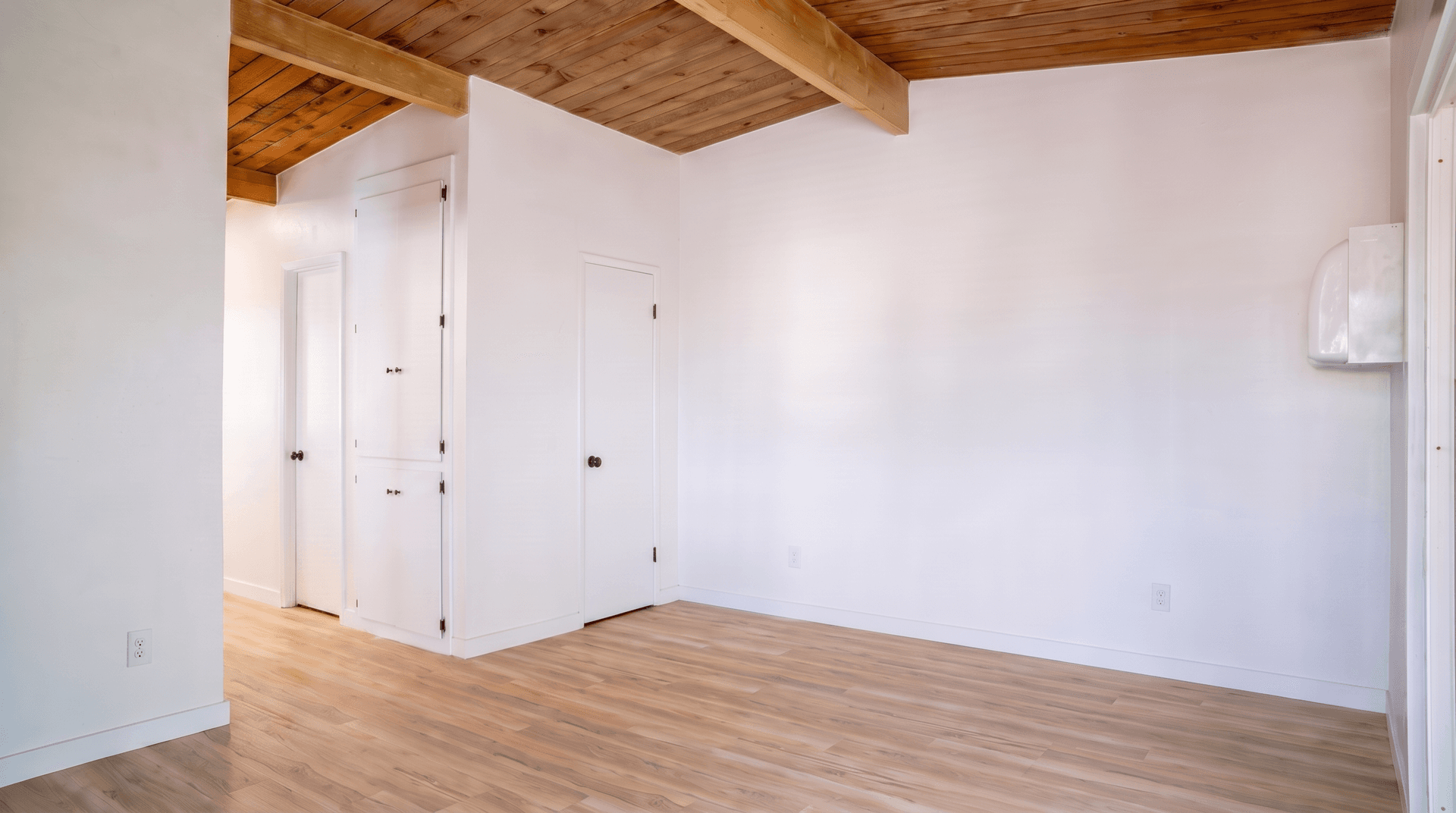 San Diego Apartment: 4480 49th Street