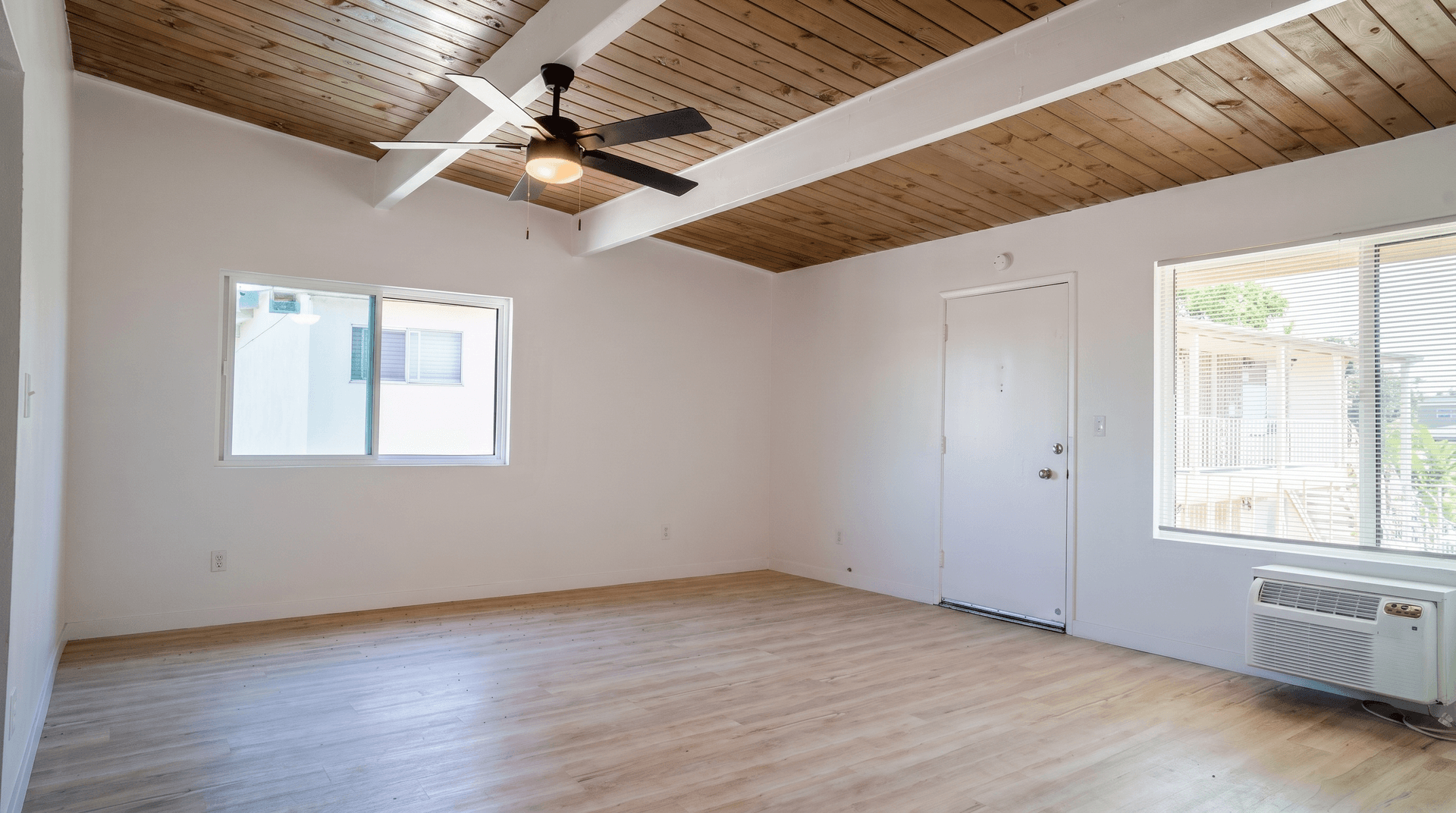 San Diego Apartment: 4480 49th Street