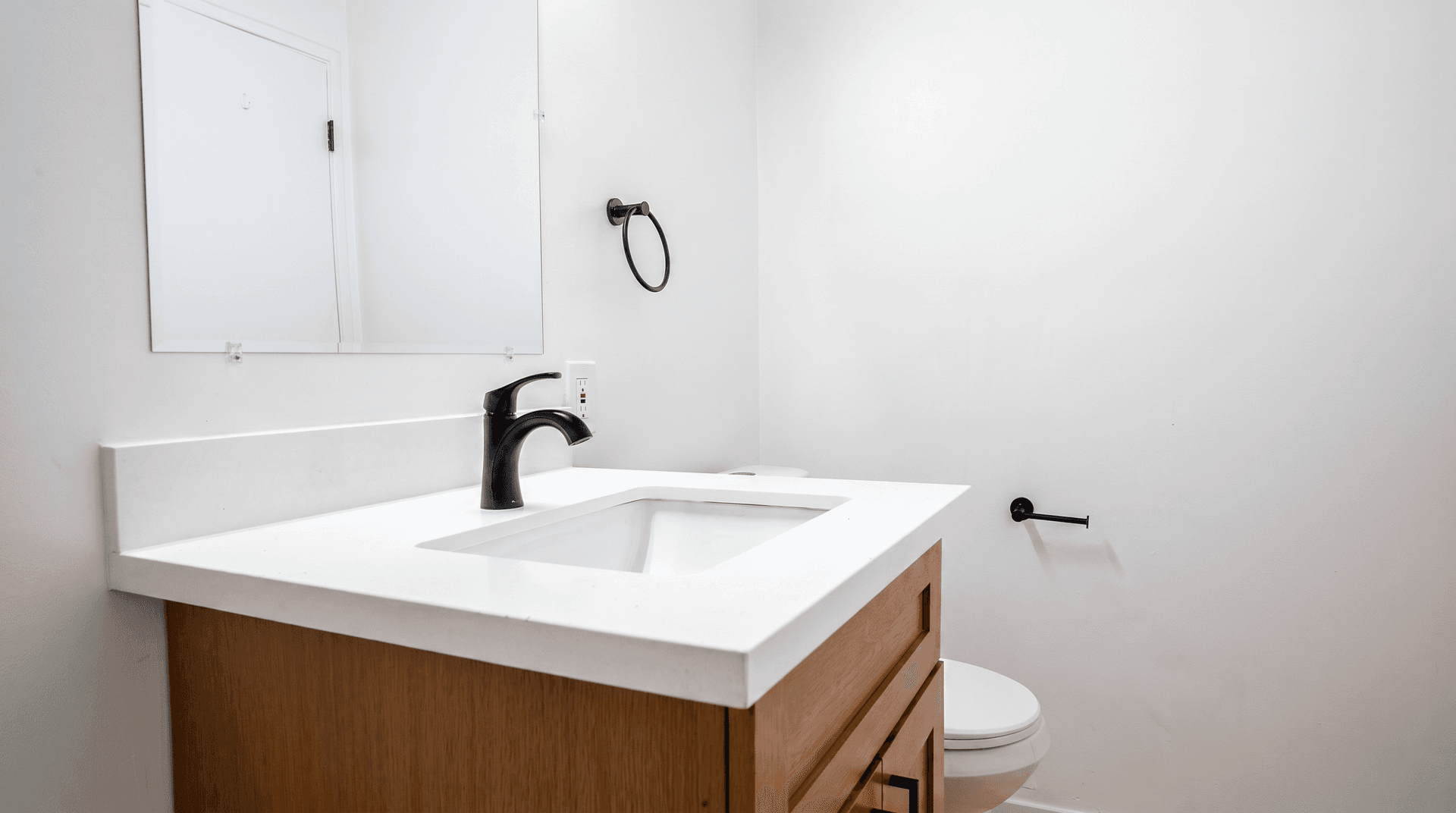 San Diego Apartment: 4480 49th Street