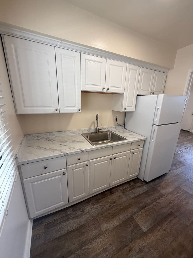 San Diego Apartment: 4053-55 Hamilton Street