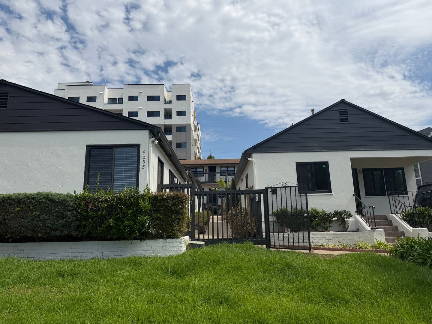 San Diego Apartment: 4053-55 Hamilton Street