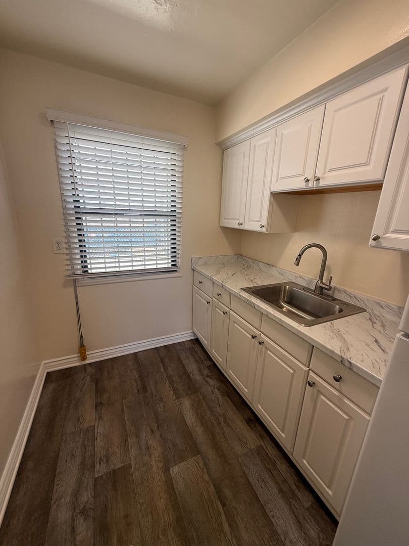 San Diego Apartment: 4053-55 Hamilton Street