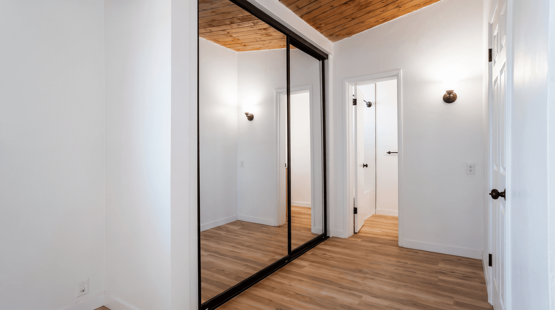 San Diego Apartment: 4480 49th Street