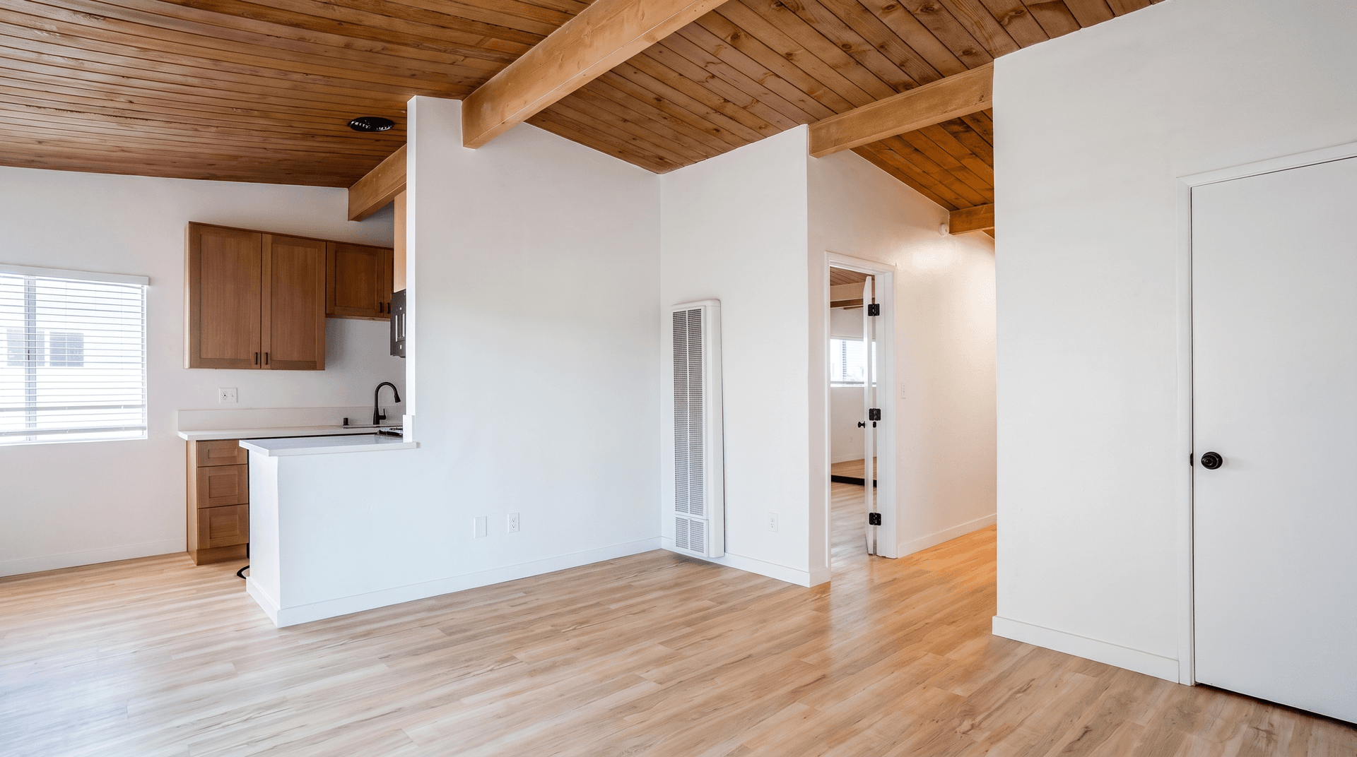 San Diego Apartment: 4480 49th Street