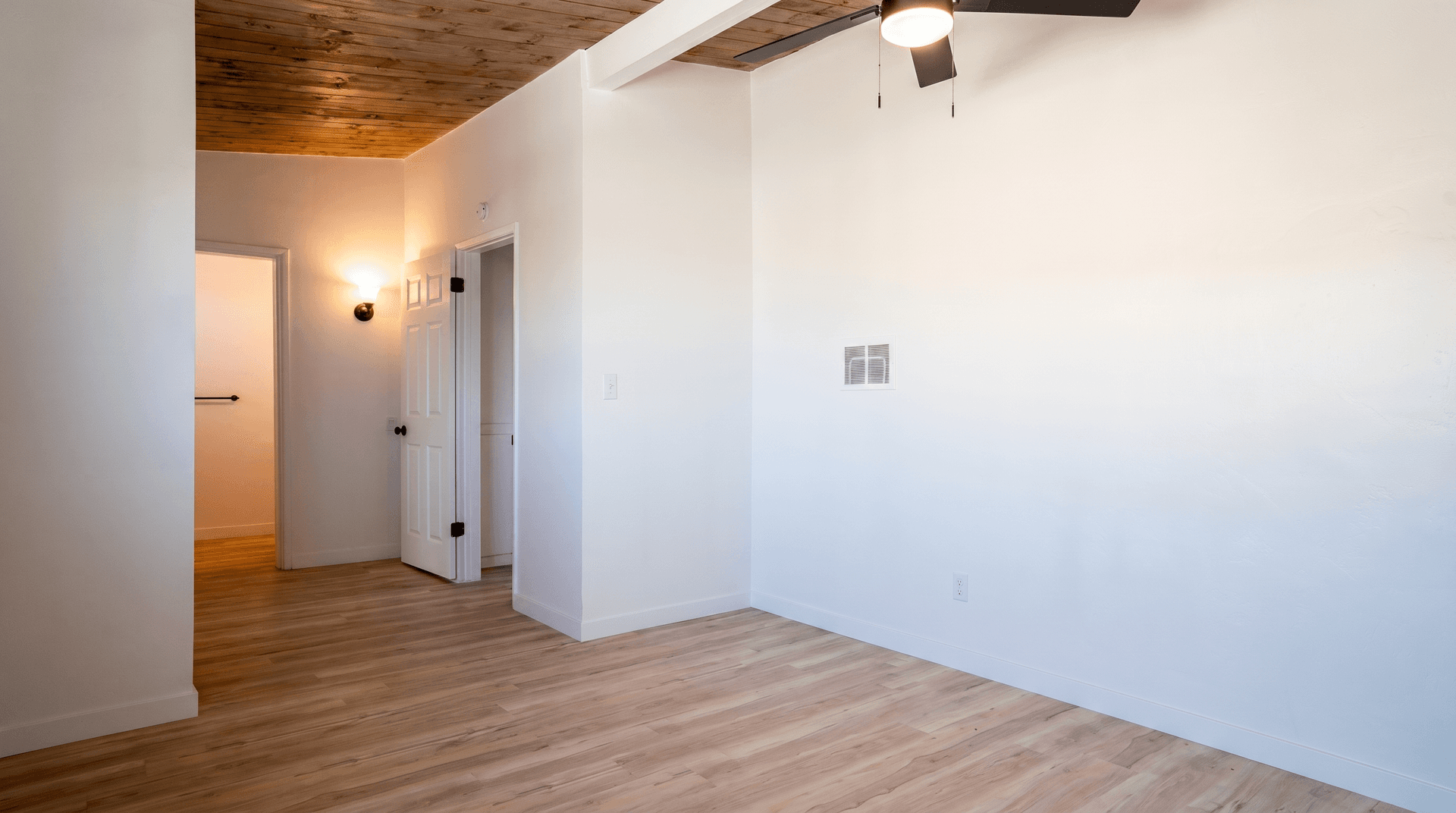 San Diego Apartment: 4480 49th Street