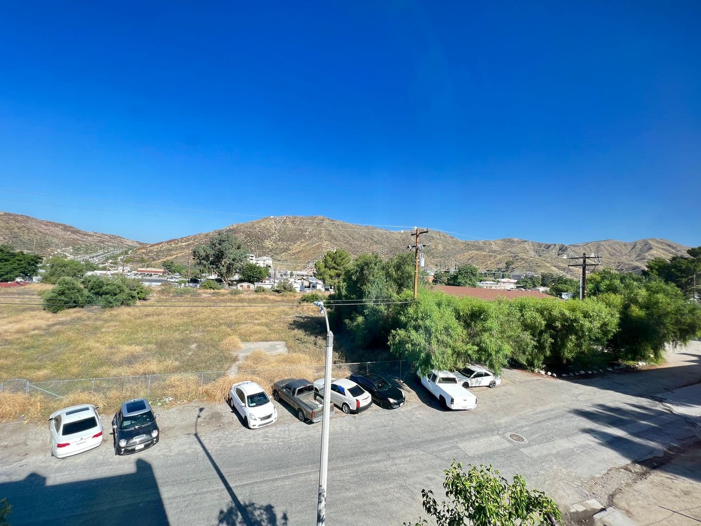 Santa Clarita Apartment: 17740 Scherzinger Lane
