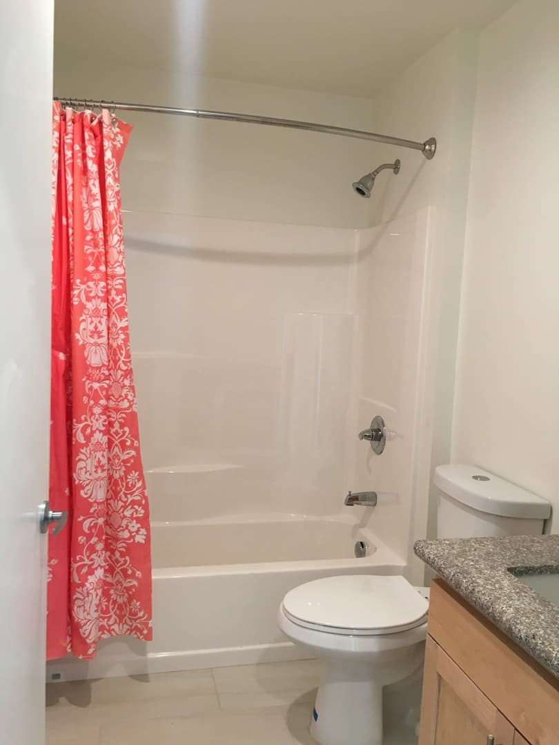 Canoga Park Apartment: 6816 Independence Ave