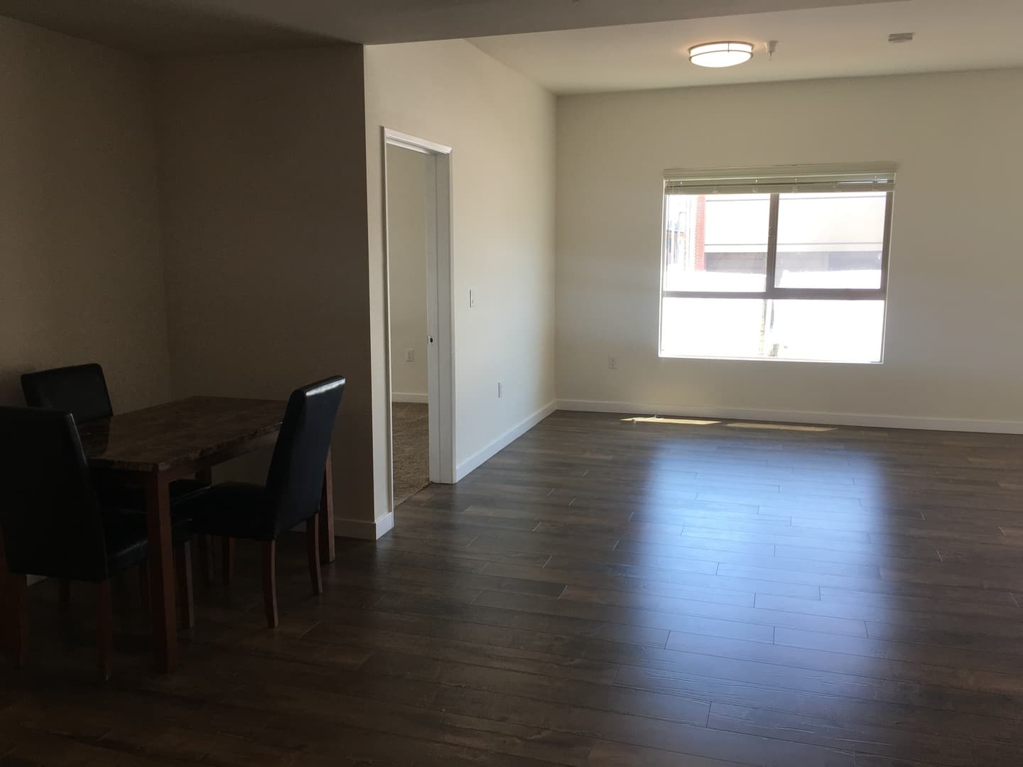 Canoga Park Apartment: 6816 Independence Ave