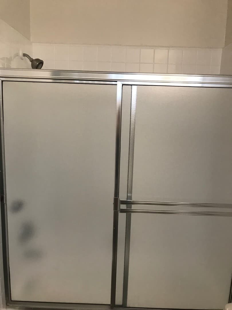 Sherman Oaks Apartment: 4334 Matilija Ave.