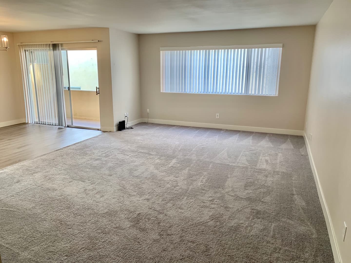 Sherman Oaks Apartment: 4647 Vista Del Monte