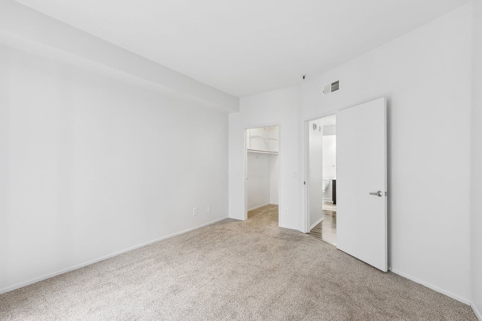 Los Angeles Apartment: 1443 N. Fuller Avenue