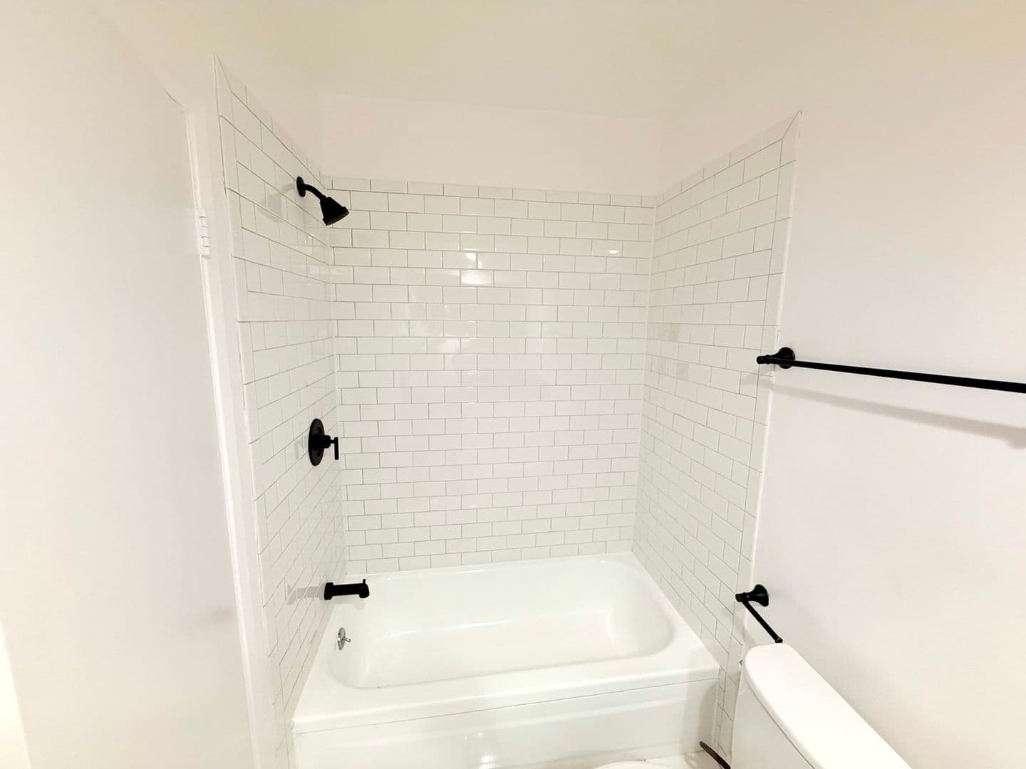 Los Angeles Apartment: 1426 South Point View St.