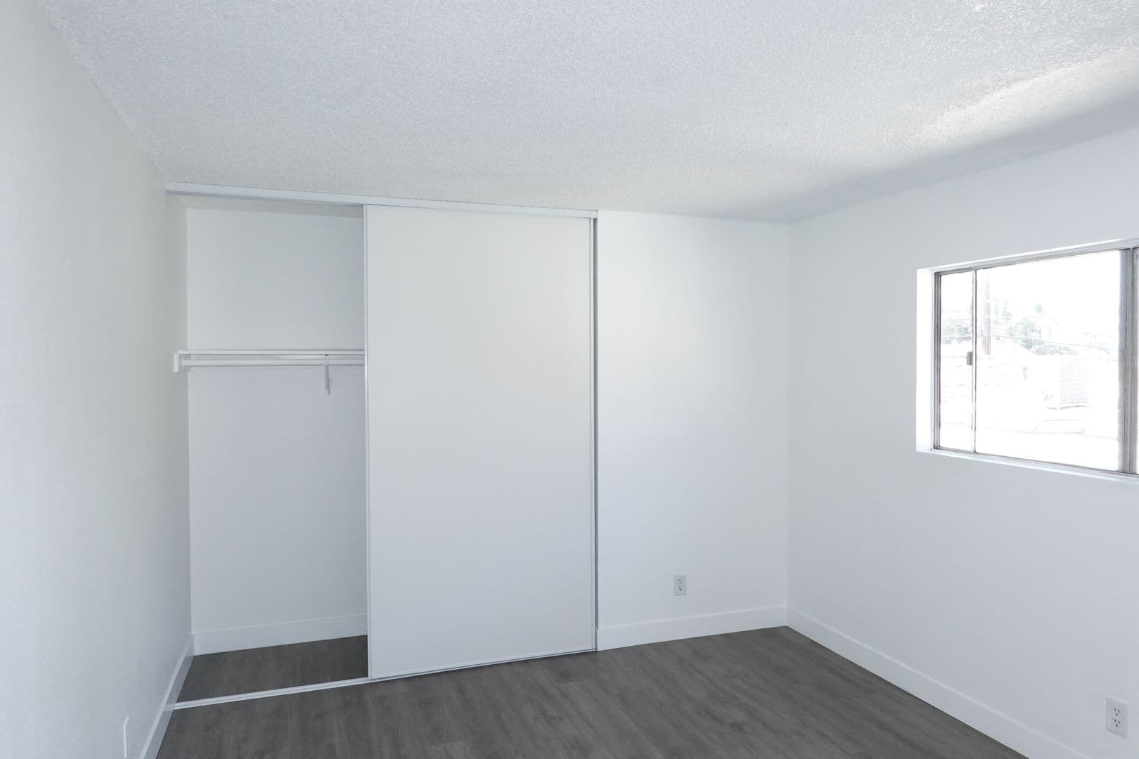 Los Angeles Apartment: 2227 W. Avenue 33