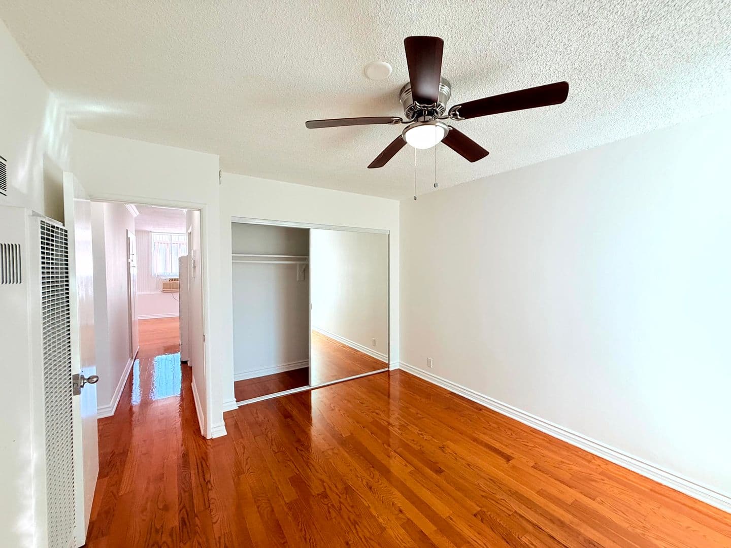 Los Angeles Apartment: 1029 N. Ardmore Avenue