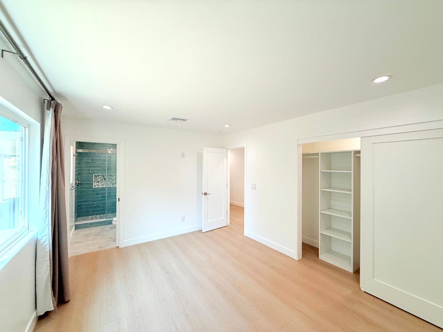 Pacoima Multiplex: 10839 Fellows Avenue - 10839 - House