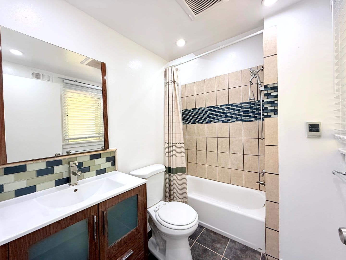 Pasadena Apartment: 607-611 N. El Molino Ave.