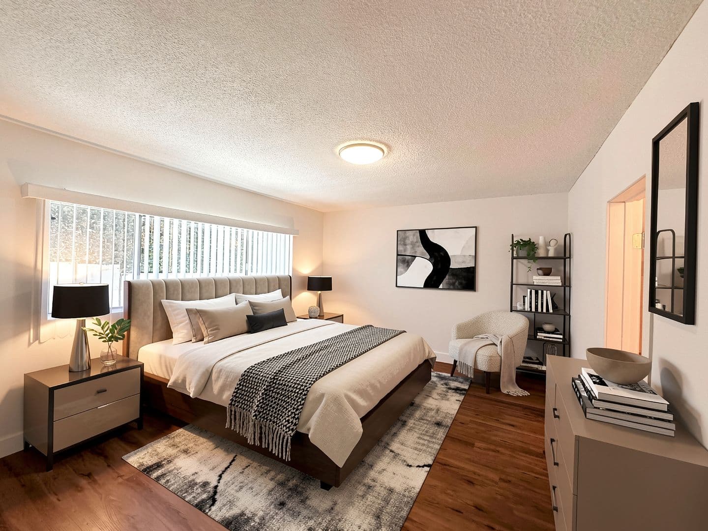 Inglewood Apartment: 853 W Beach Avenue