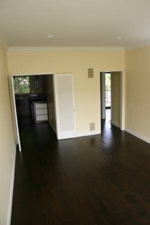 West Hollywood Apartment: 8130 Norton Ave