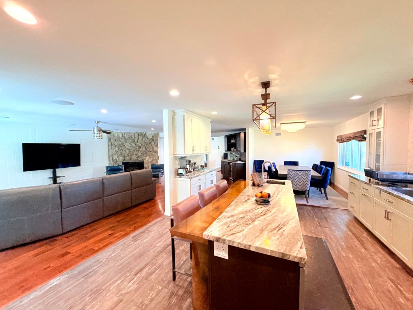 Los Angeles House: 5500 Shenandoah Avenue