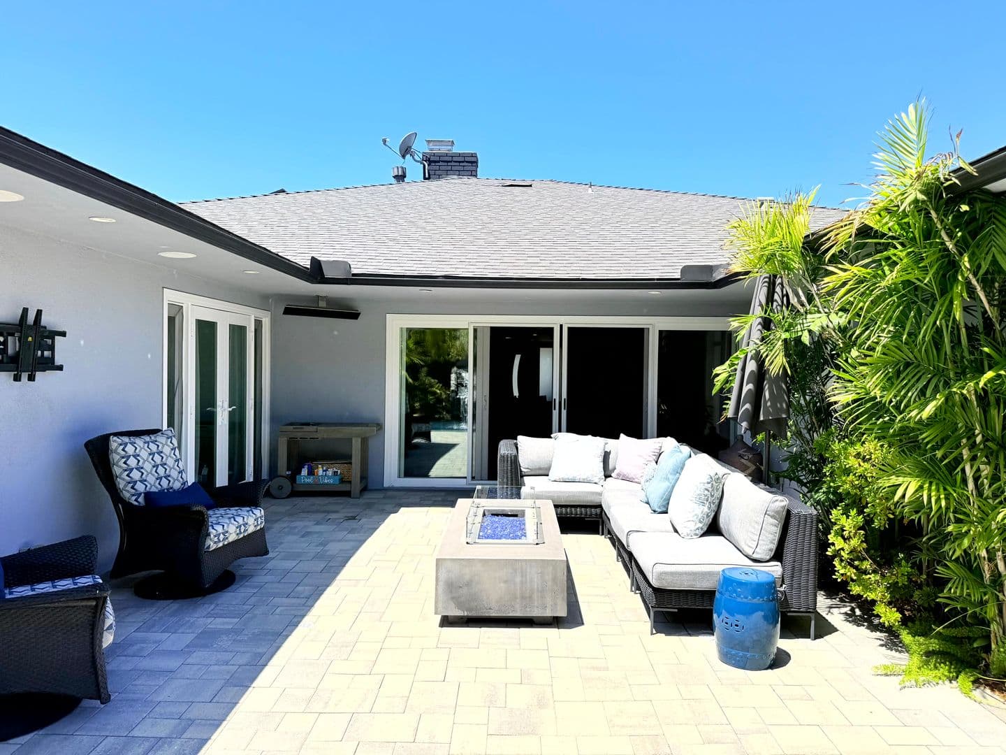 Los Angeles House: 5500 Shenandoah Avenue