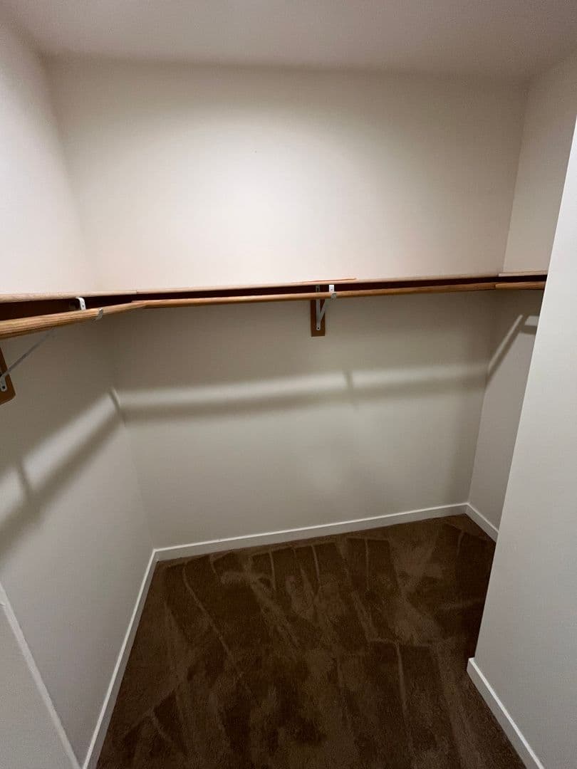 Canoga Park Apartment: 6816 Independence Ave