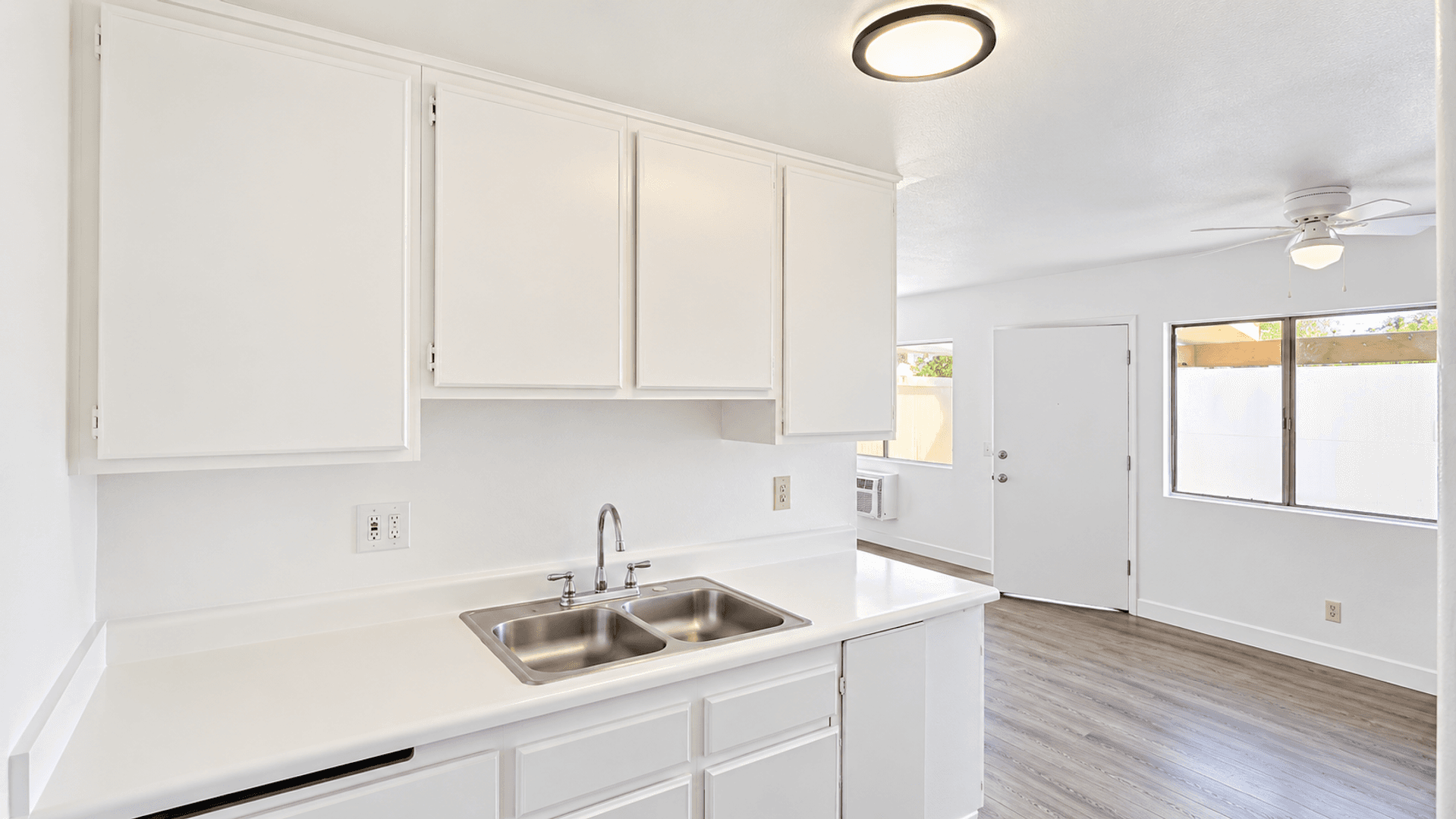Los Angeles Apartment: 2227 W. Avenue 33