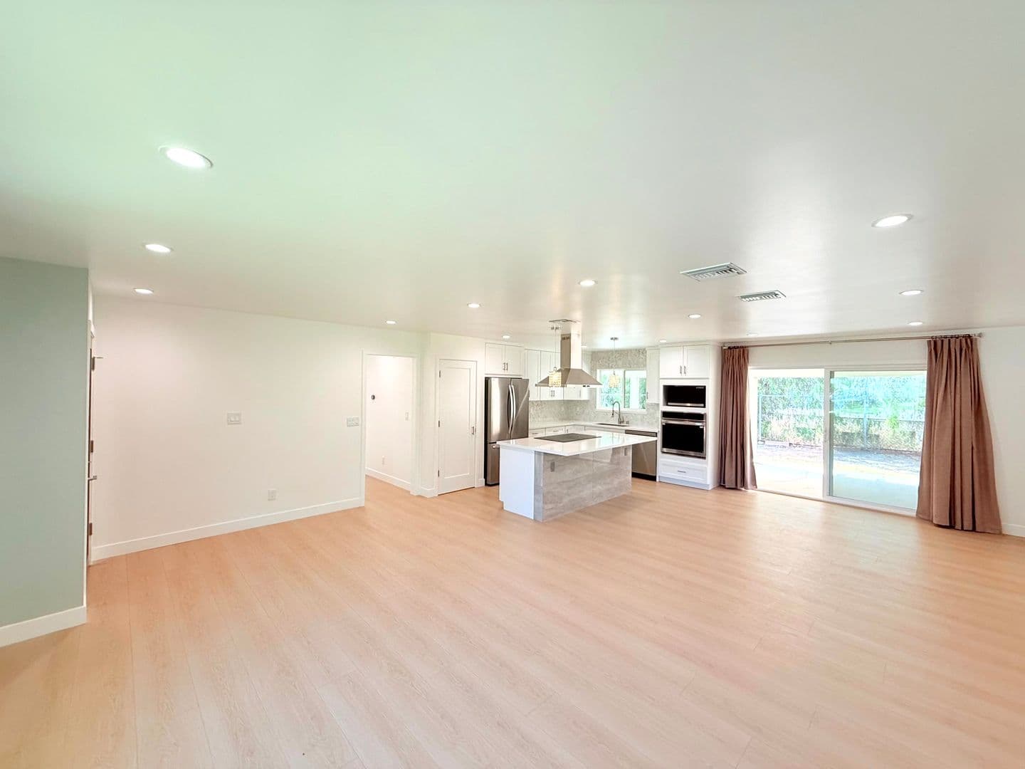 Pacoima Multiplex: 10839 Fellows Avenue - 10839 - House
