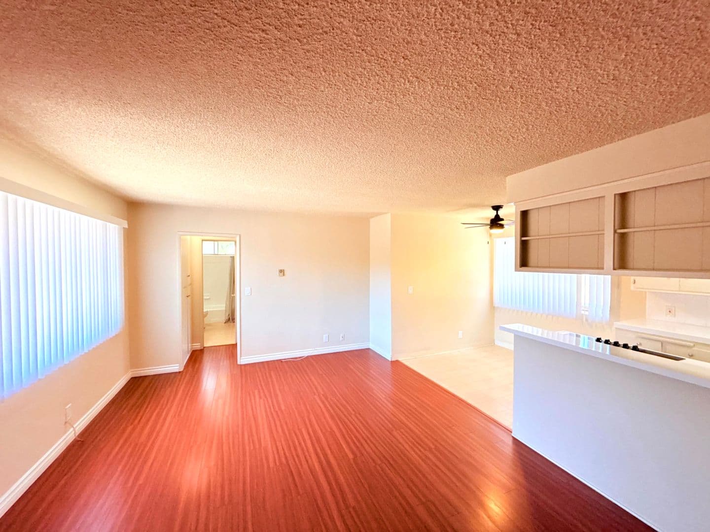 Alhambra Apartment: 21 E. Beacon Street