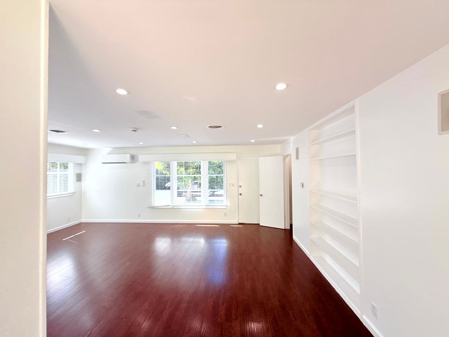 Pasadena Apartment: 607-611 N. El Molino Ave.