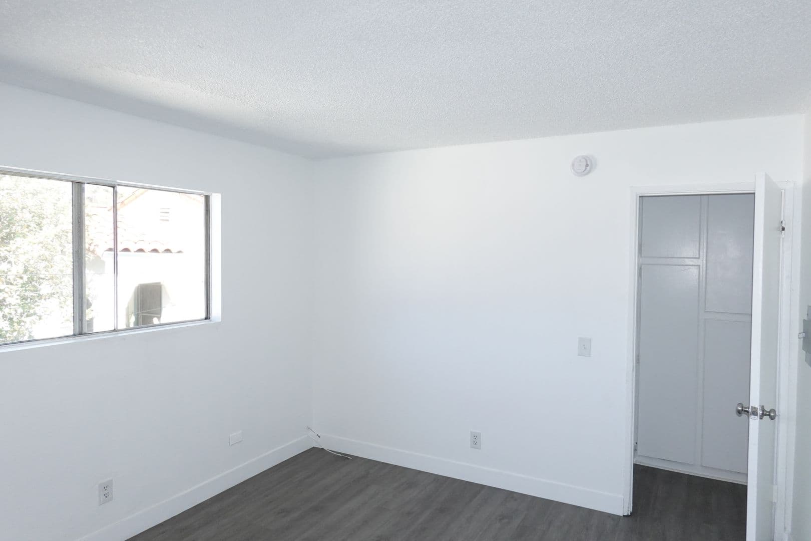 Los Angeles Apartment: 2227 W. Avenue 33