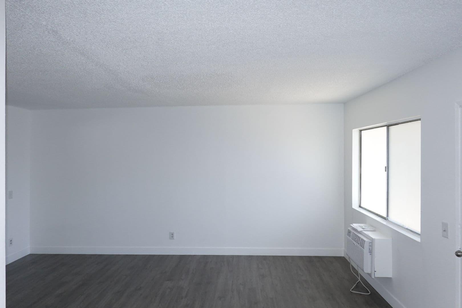 Los Angeles Apartment: 2227 W. Avenue 33