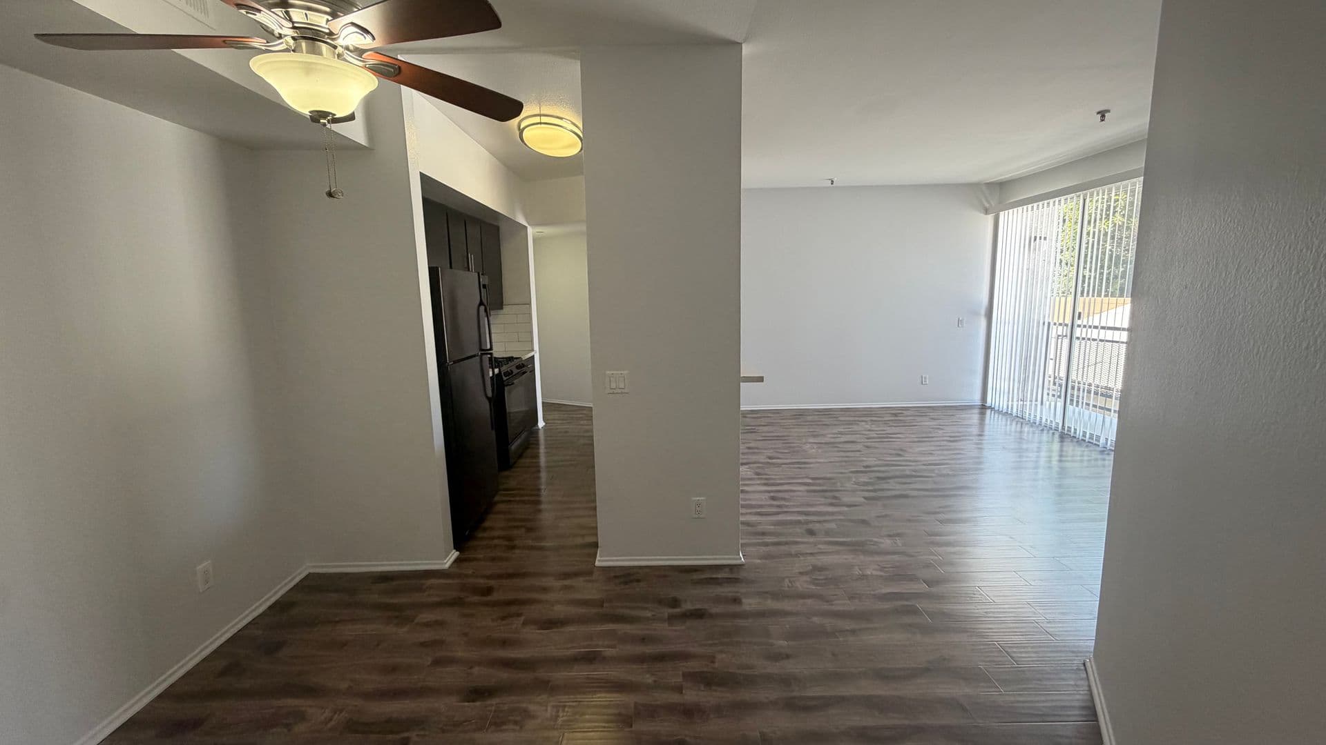 Los Angeles Apartment: 1443 N. Fuller Avenue