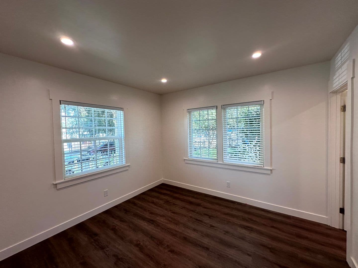 Los Angeles Apartment: 1456-1460 N. Ricardo St.