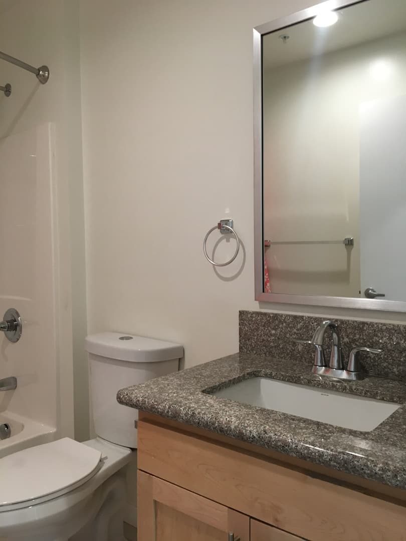 Canoga Park Apartment: 6816 Independence Ave