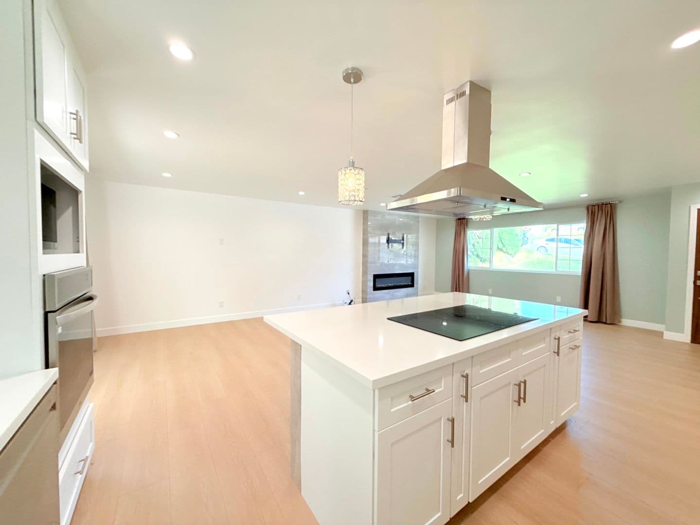 Pacoima Multiplex: 10839 Fellows Avenue - 10839 - House