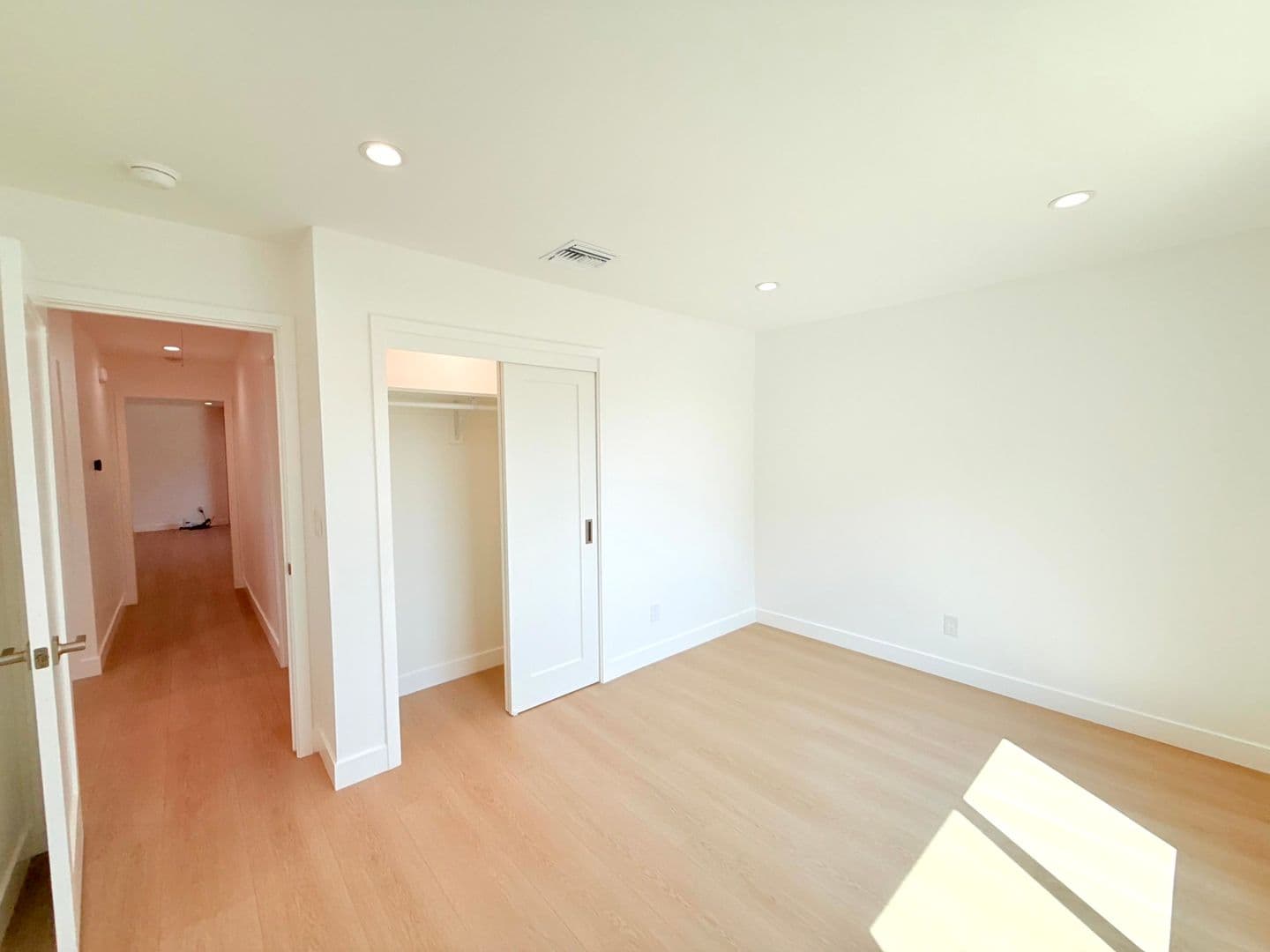 Pacoima Multiplex: 10839 Fellows Avenue - 10839 - House