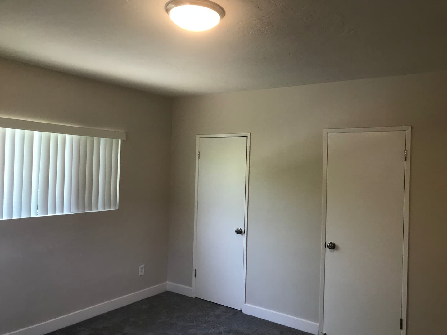 Sherman Oaks Apartment: 4334 Matilija Ave.