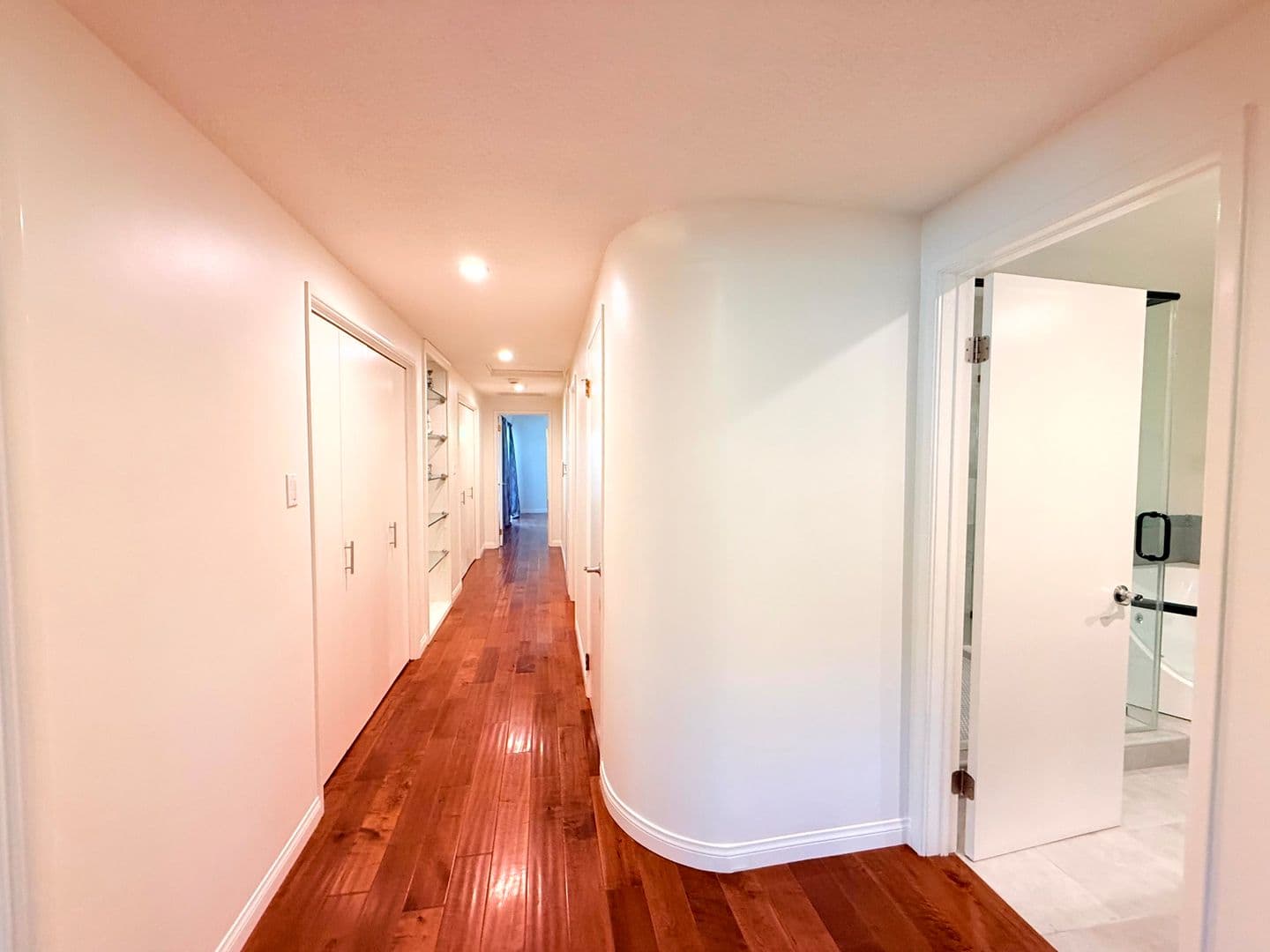 Los Angeles House: 5500 Shenandoah Avenue