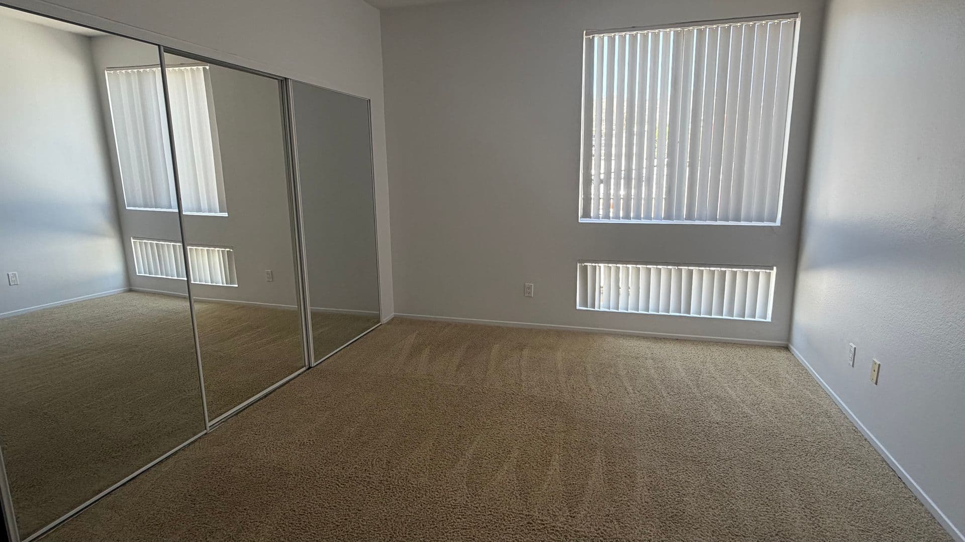 Los Angeles Apartment: 1443 N. Fuller Avenue
