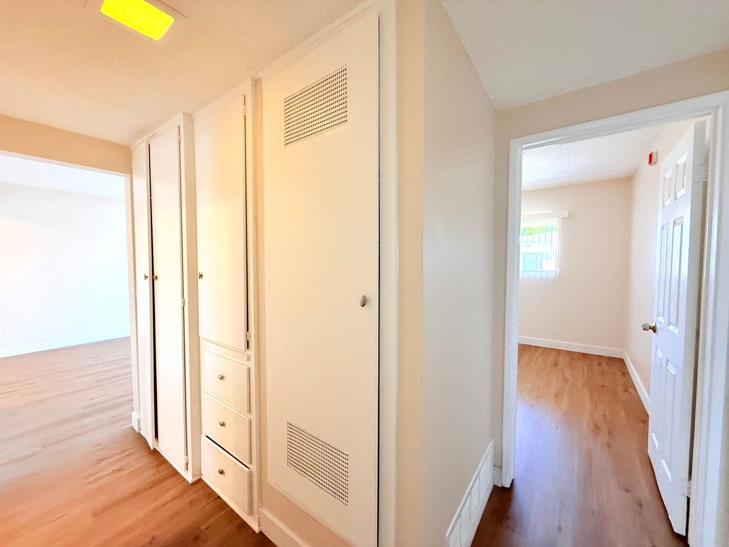 Lynwood Apartment: 11185 Carson Dr.